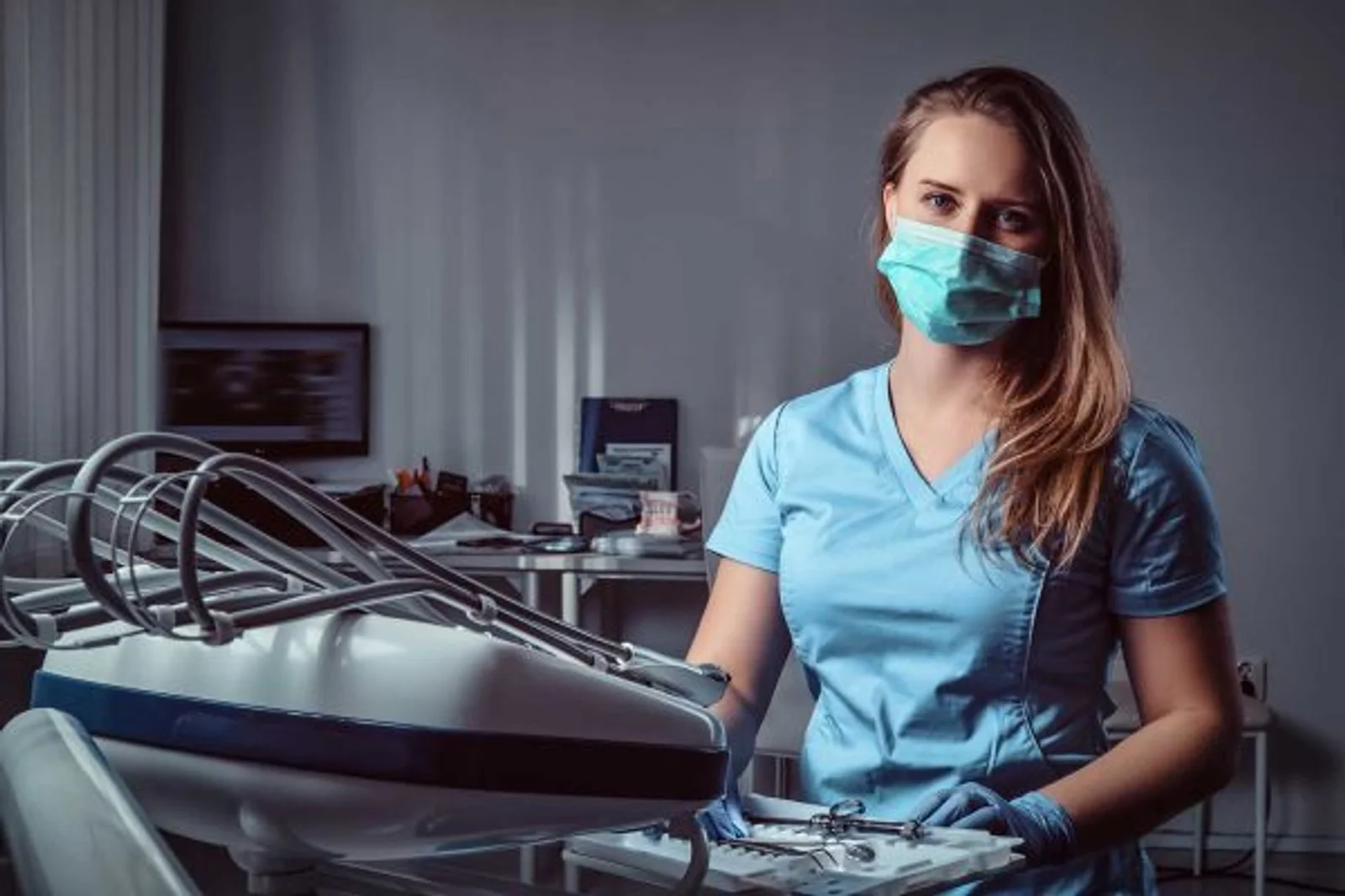 Everything Dental Assistant Grads Need to Know About the NDAEB Exam