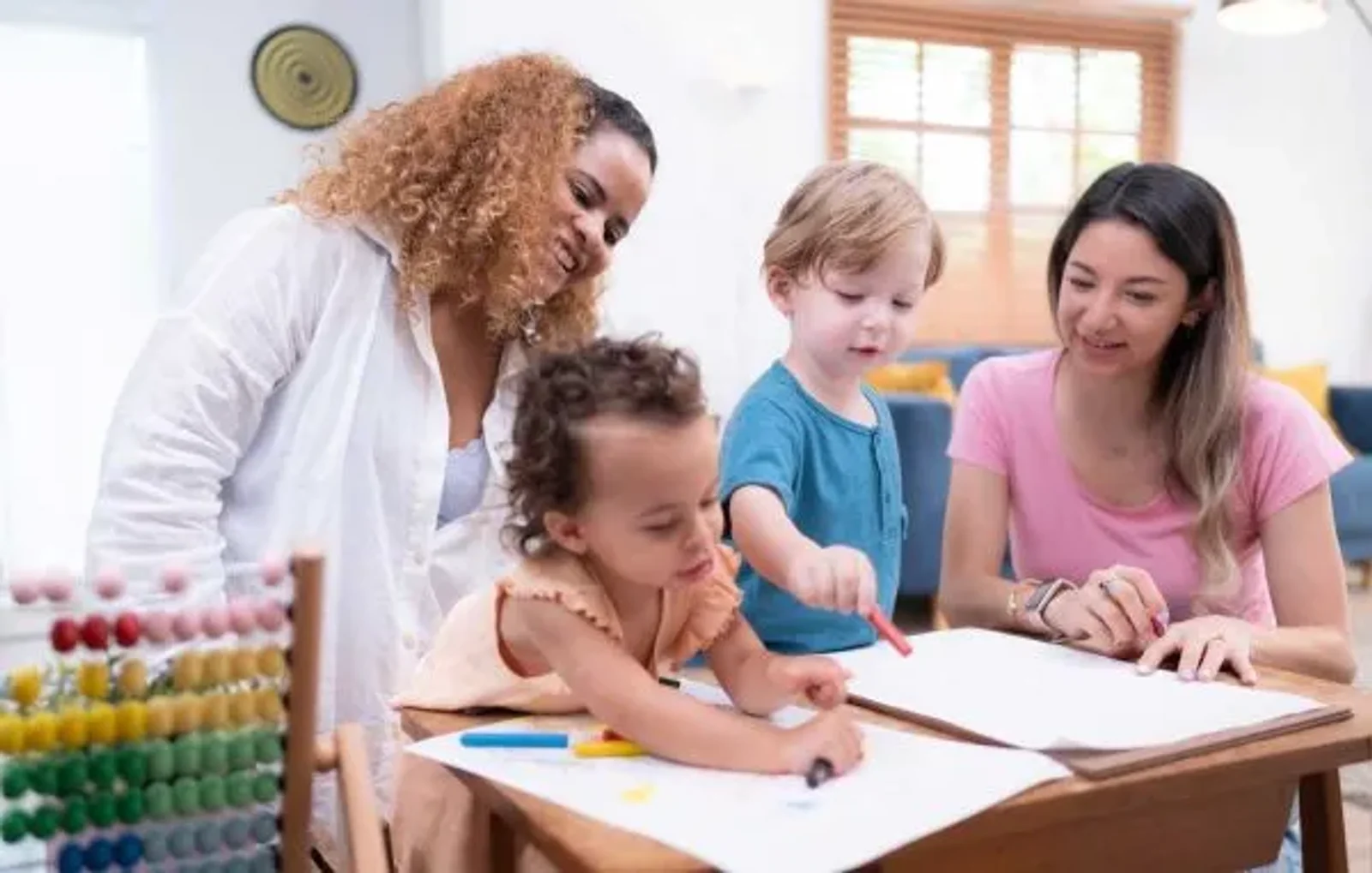 Early Childcare, Assistant or Educator – The Differences – to Find Your Best Fit