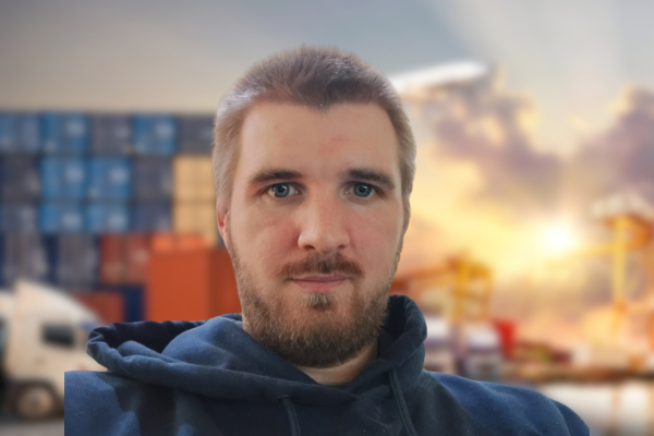 From Entry-Level Roles to Supply Chain Career Expertise: Jakob’s Journey